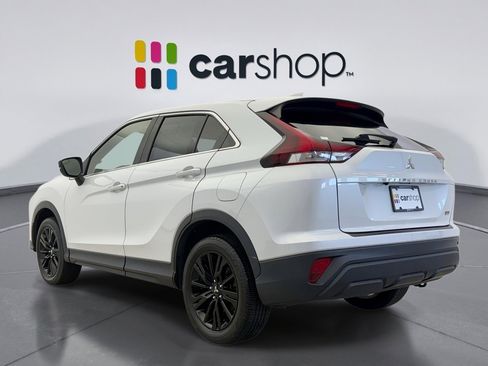 Used 2023 Mitsubishi Eclipse Cross LE image 3