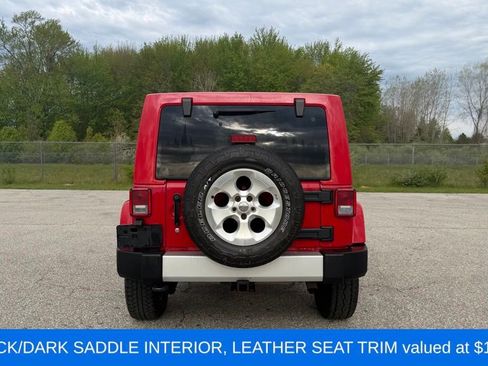 Used 2013 Jeep Wrangler Unlimited Sahara w/ Connectivity Group AWD/4WD image 5