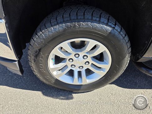 Used 2018 Chevrolet Silverado 1500 LT w/ LT Fleet Convenience Package image 9