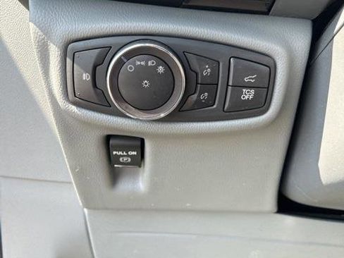 Used 2019 Lincoln Nautilus Reserve image 17