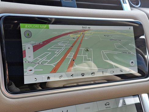 Used 2020 Land Rover Range Rover Sport HSE image 15