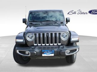 Used 2022 Jeep Wrangler Unlimited Sahara video 2