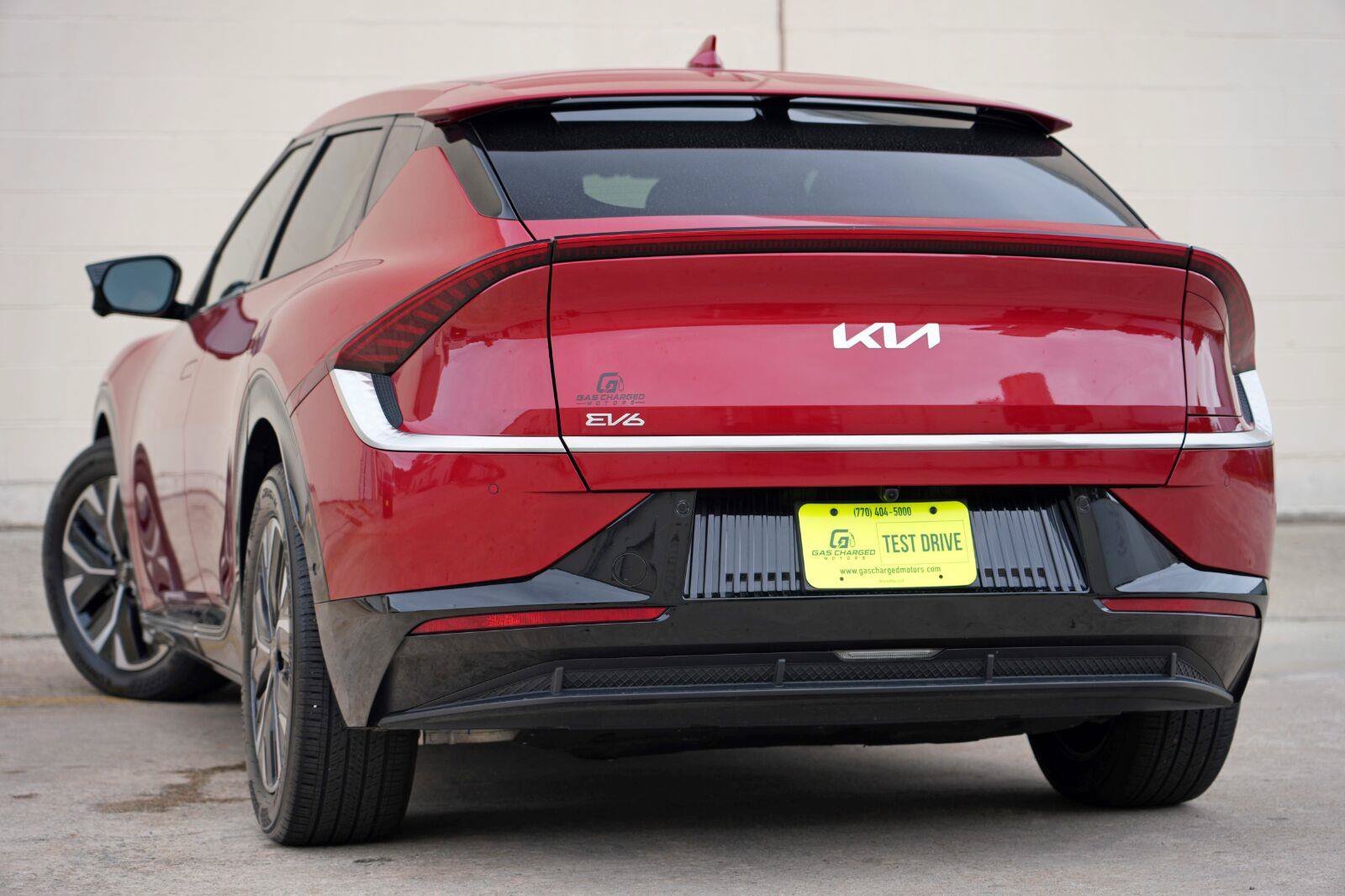 Used 2023 Kia EV6 Wind w/ Wind Technology Package AWD/4WD image 6