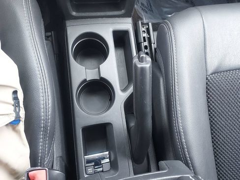 Used 2016 Jeep Compass Latitude AWD/4WD image 16