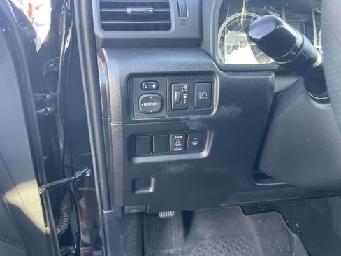 Used 2022 Toyota 4Runner TRD Off-Road Premium image 31