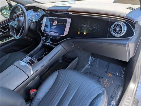 Certified 2023 Mercedes-Benz EQS 580 4MATIC SUV image 23