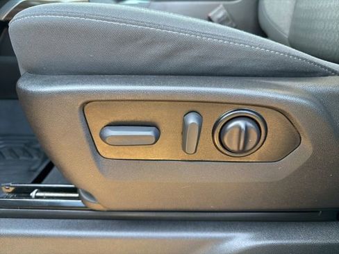 Used 2021 Chevrolet Silverado 1500 LT Trail Boss w/ Bed Protection Package image 12