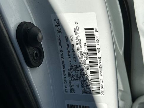 Used 2022 Toyota Tacoma SR5 image 30