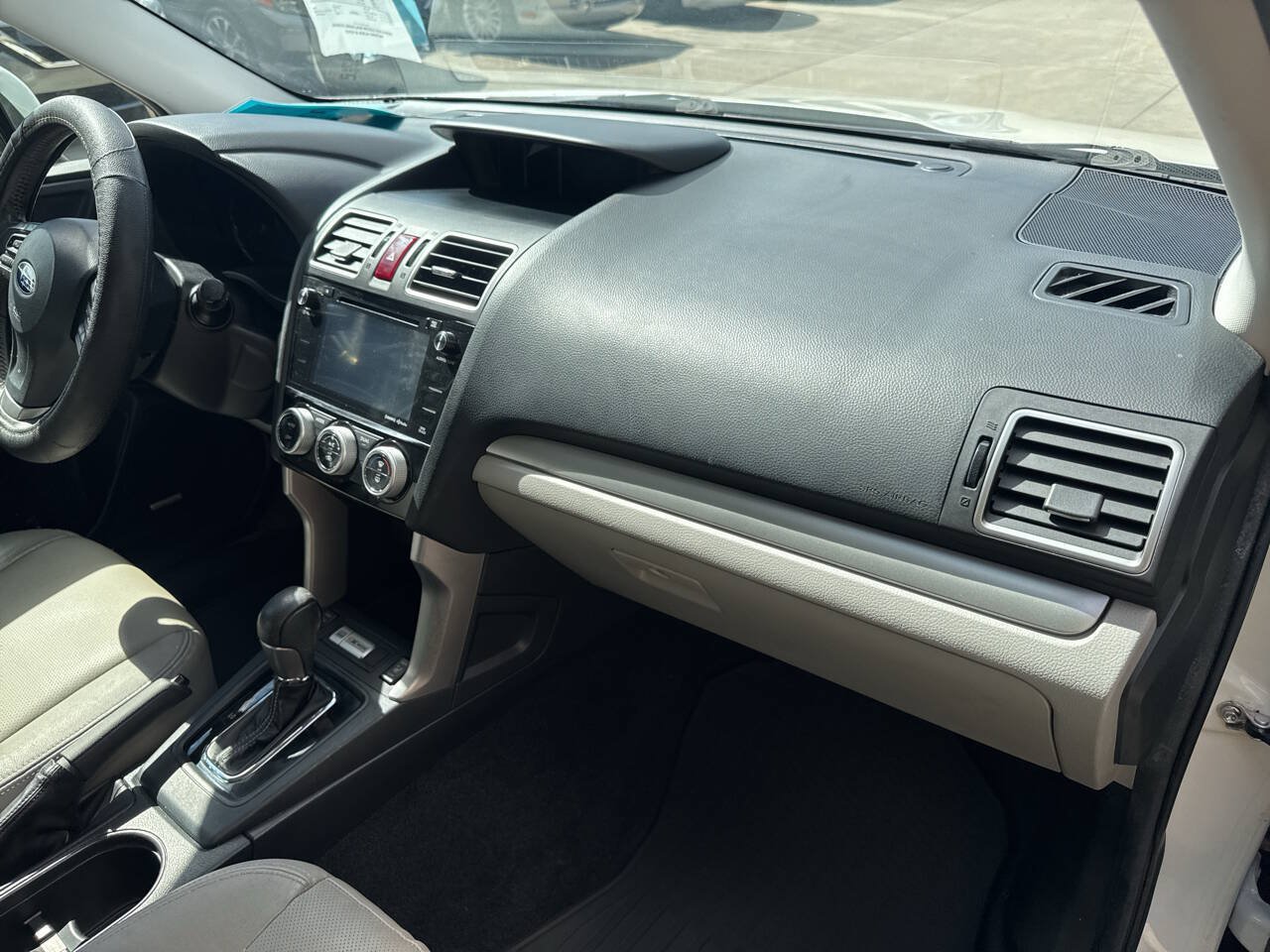 Used 2016 Subaru Forester 2.5i Touring w/ Eyesight & Navigation System AWD/4WD image 18