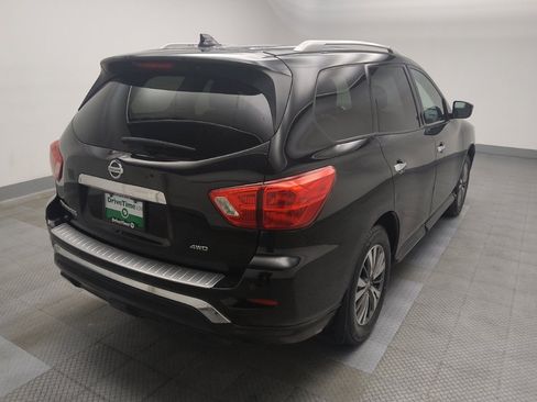Used 2020 Nissan Pathfinder S AWD/4WD image 9