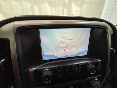 Used 2016 GMC Sierra 2500 Denali w/ Duramax Plus Package AWD/4WD image 22