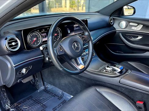 Used 2018 Mercedes-Benz E 300 image 17
