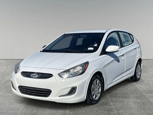 Used 2014 Hyundai Accent GS image 1