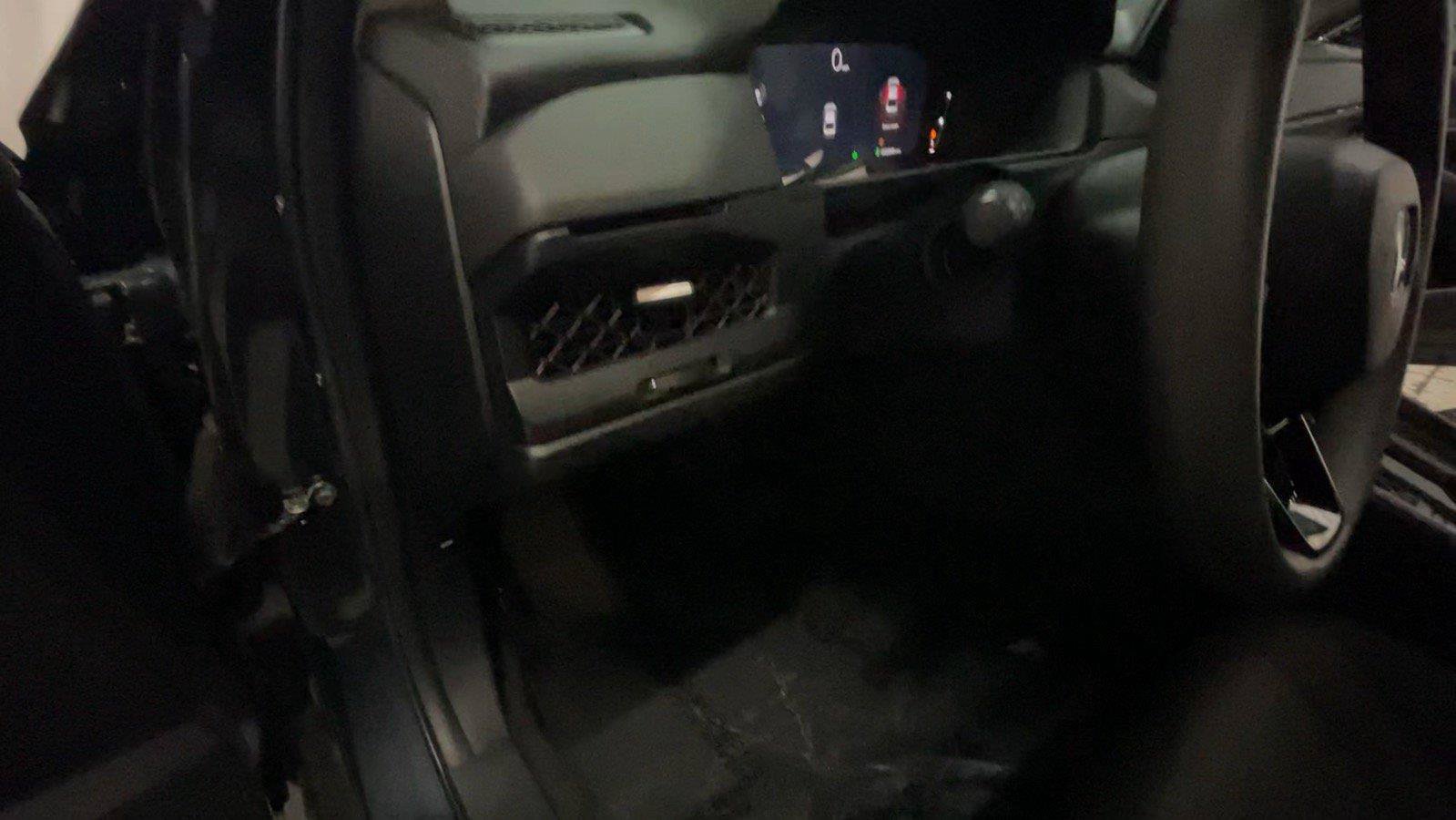 Used 2023 Honda Accord EX image 29