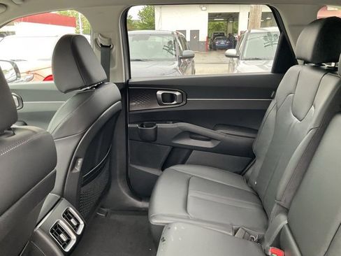 New 2026 Kia Sorento EX image 41