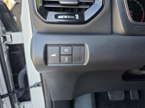 Used 2023 Honda Pilot TrailSport image 30