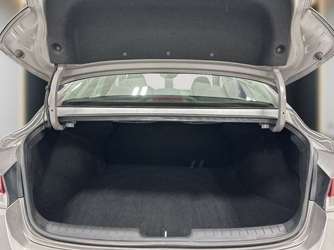 Certified 2024 Hyundai Elantra SEL FWD image 11