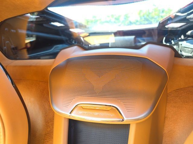 Used 2025 Chevrolet Corvette Stingray Premium Cpe w/ Z51 Performance Package RWD image 27