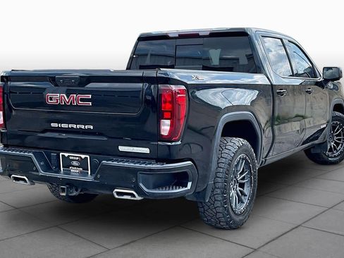 Used 2022 GMC Sierra 1500 Elevation w/ Elevation Premium Package AWD/4WD image 13