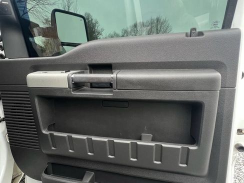 Used 2014 Ford F250 Lariat w/ Lariat Ultimate Package image 22