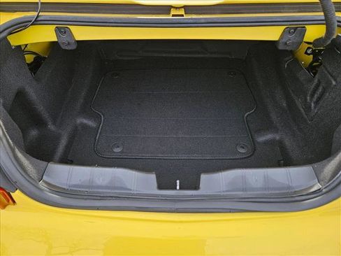 Used 2017 Chevrolet Camaro SS image 6