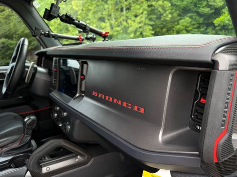 Used 2025 Ford Bronco Raptor w/ Interior Carbon Fiber Pack AWD/4WD image 19
