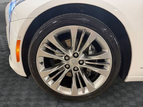 Used 2018 Cadillac CT6 Platinum AWD/4WD image 15