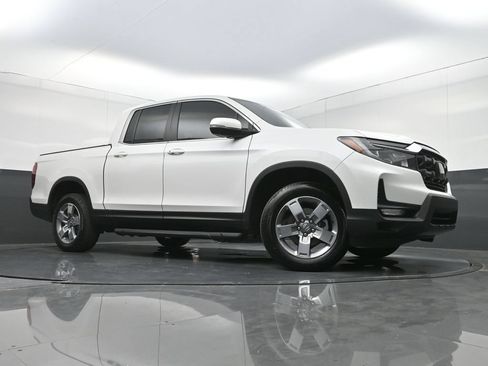 Used 2025 Honda Ridgeline RTL image 24
