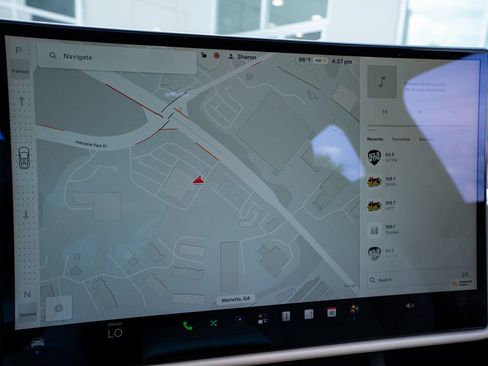 Used 2023 Tesla Model X AWD/4WD image 29