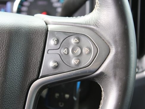 Used 2018 Chevrolet Silverado 1500 LT w/ All Star Edition image 15