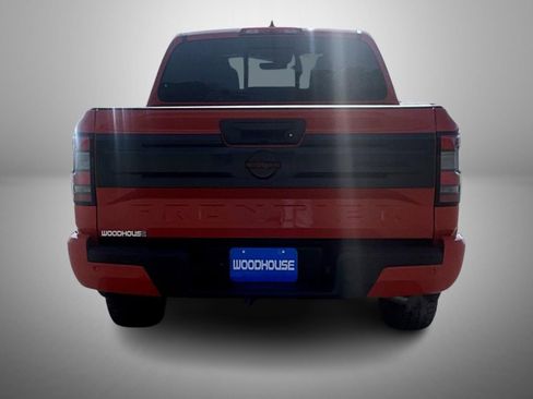 New 2025 Nissan Frontier PRO-4X w/ Pro Premium Package image 7