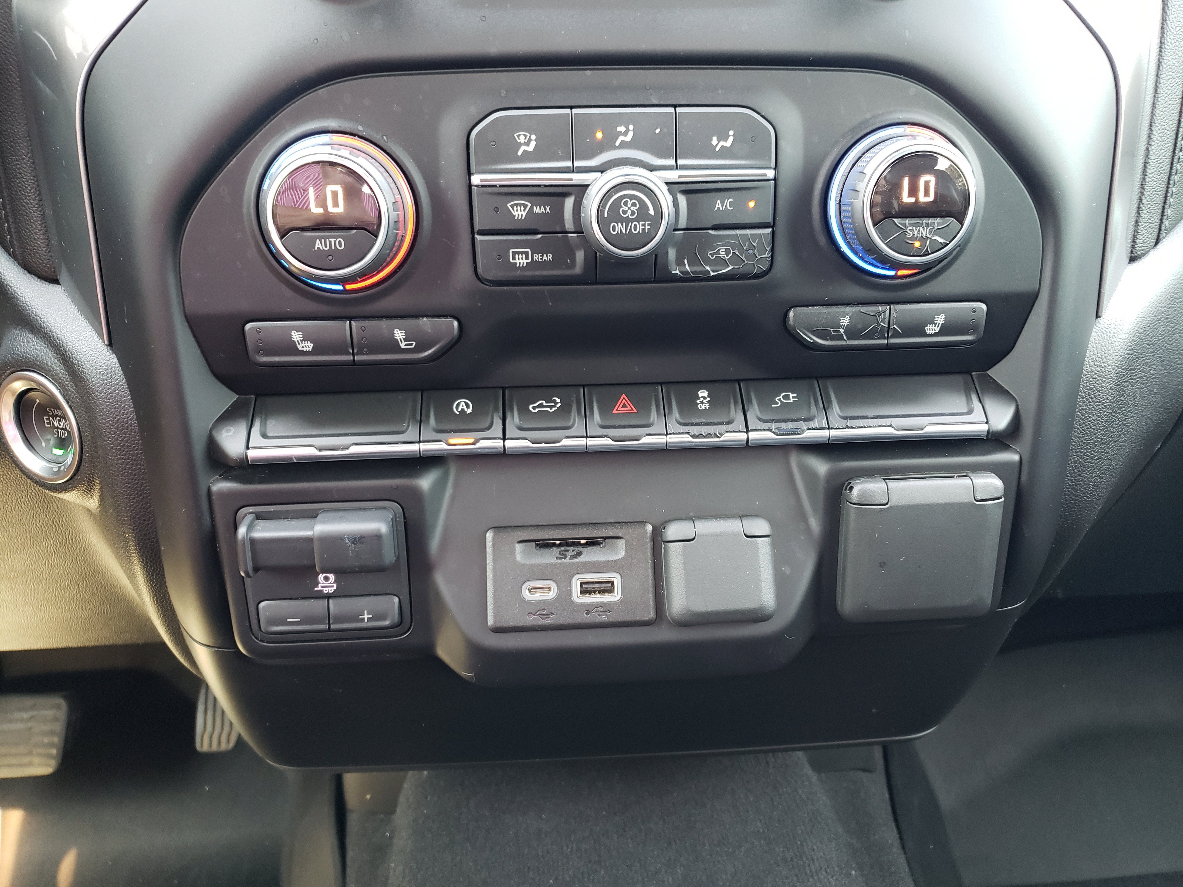 Used 2019 Chevrolet Silverado 1500 LT w/ All-Star Edition AWD/4WD image 20