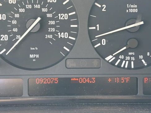 Used 2002 BMW X5 3.0i AWD/4WD image 28
