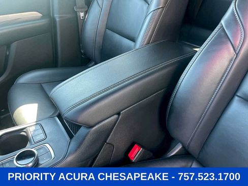 Used 2025 Cadillac XT4 Premium Luxury AWD/4WD image 20