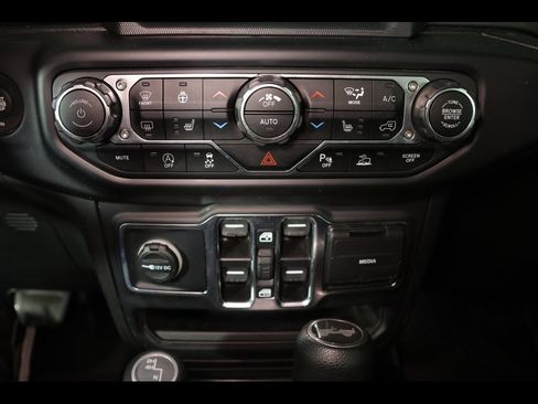 Used 2021 Jeep Wrangler Unlimited Sport image 25