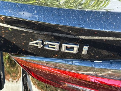 Used 2025 BMW 430i Coupe w/ Convenience Package image 36