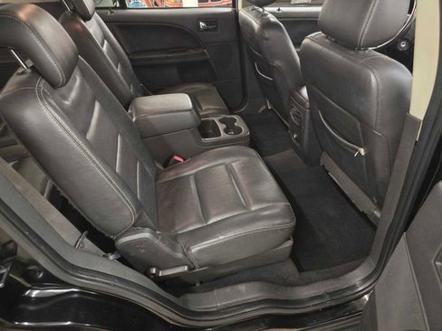 Used 2008 Ford Taurus X Limited image 7