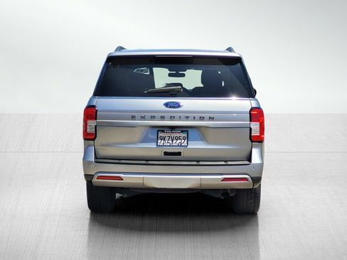 Certified 2024 Ford Expedition XLT AWD/4WD image 5