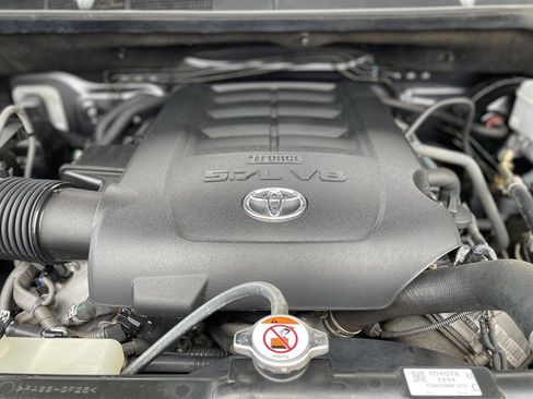 Used 2019 Toyota Tundra Limited image 7