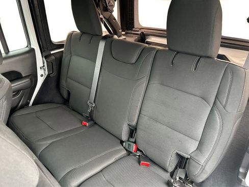 Certified 2022 Jeep Wrangler Unlimited Sport image 18