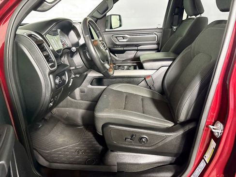 Used 2020 RAM 1500 Big Horn AWD/4WD image 11