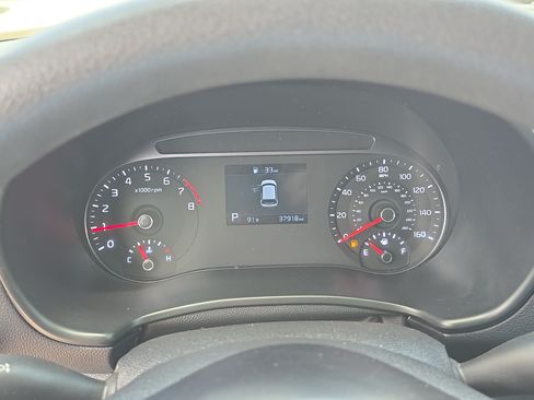 Certified 2021 Kia Soul LX FWD image 31