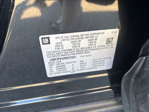 Used 2024 Buick Envision Sport Touring image 30