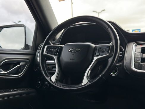 Used 2021 Chevrolet Tahoe Z71 w/ Z71 Off-Road Package AWD/4WD image 25