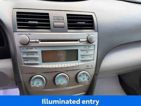 Used 2007 Toyota Camry LE FWD image 14