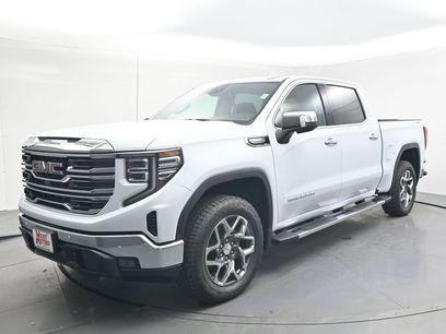 New 2026 GMC Sierra 1500 SLT w/ SLT Premium Plus Package