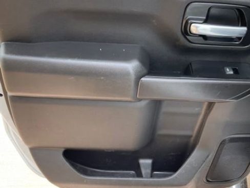 Used 2022 Chevrolet Silverado 2500 W/T w/ WT Safety Package AWD/4WD image 18