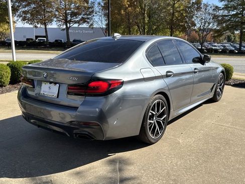 Certified 2022 BMW 540i xDrive w/ M Sport Package image 5