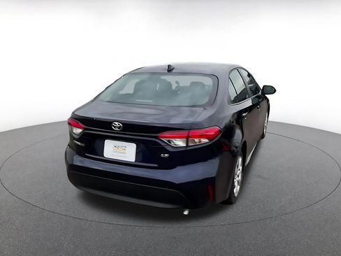 Used 2025 Toyota Corolla LE image 14