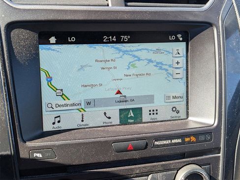 Used 2018 Ford Explorer XLT w/ Equipment Group 202A image 24